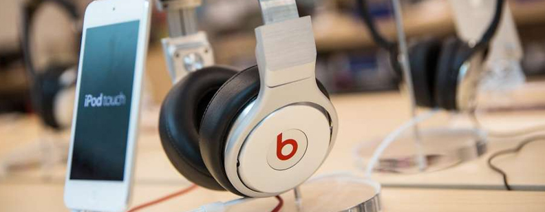 Apple reportedly considering buying Beats for $3.2 billion