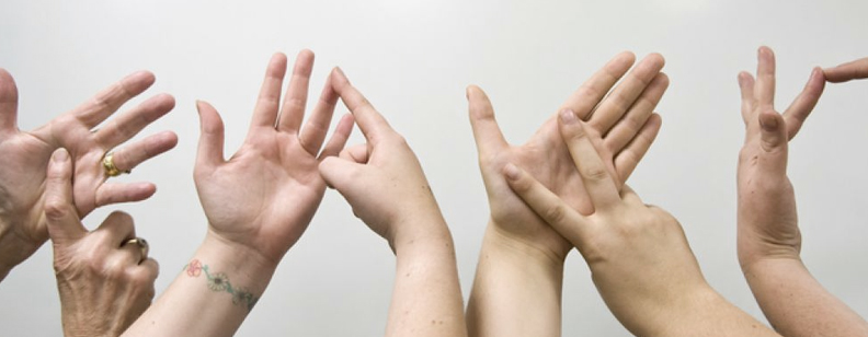Sign Language Translator Helps Signers Entry into Society